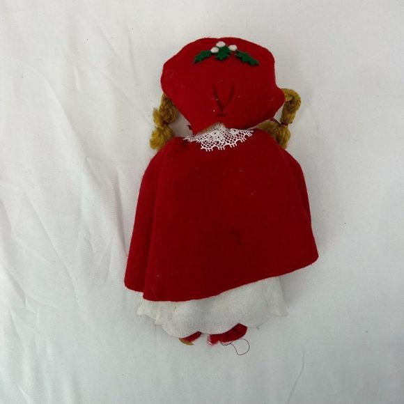 Vintage Christmas Caroler Dolls Made In Hong Kong 11" - Picture 9 of 10